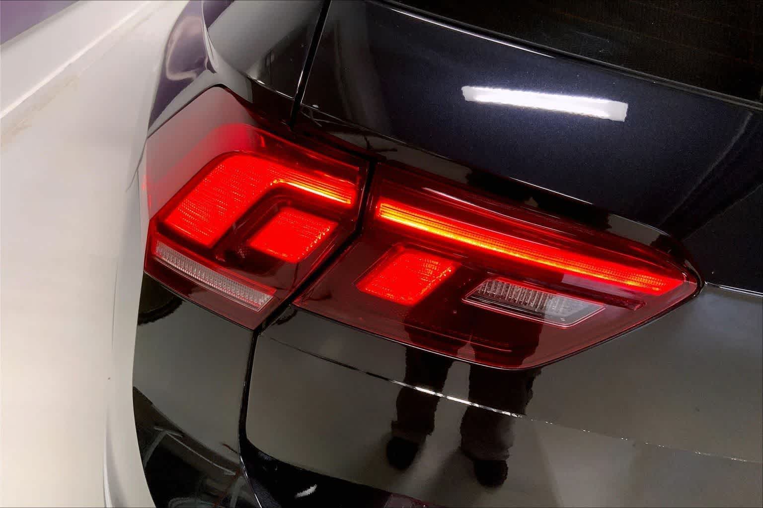 Thumbnail: 2023 Volkswagen Tiguan - 31