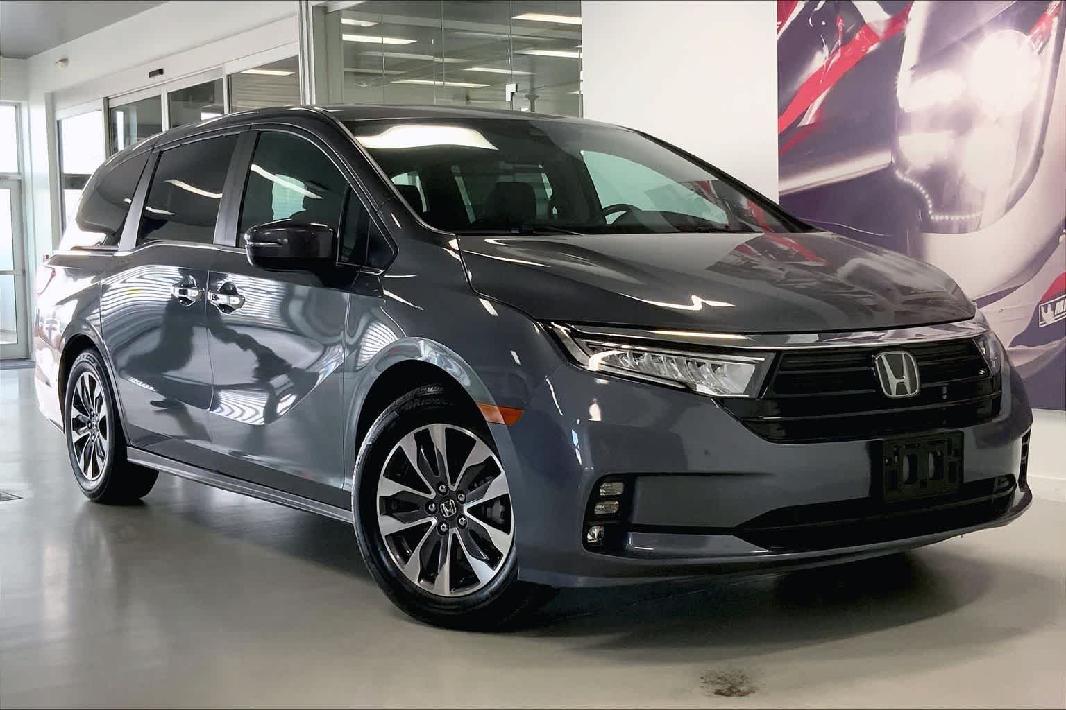 Thumbnail: 2023 Honda Odyssey - 20