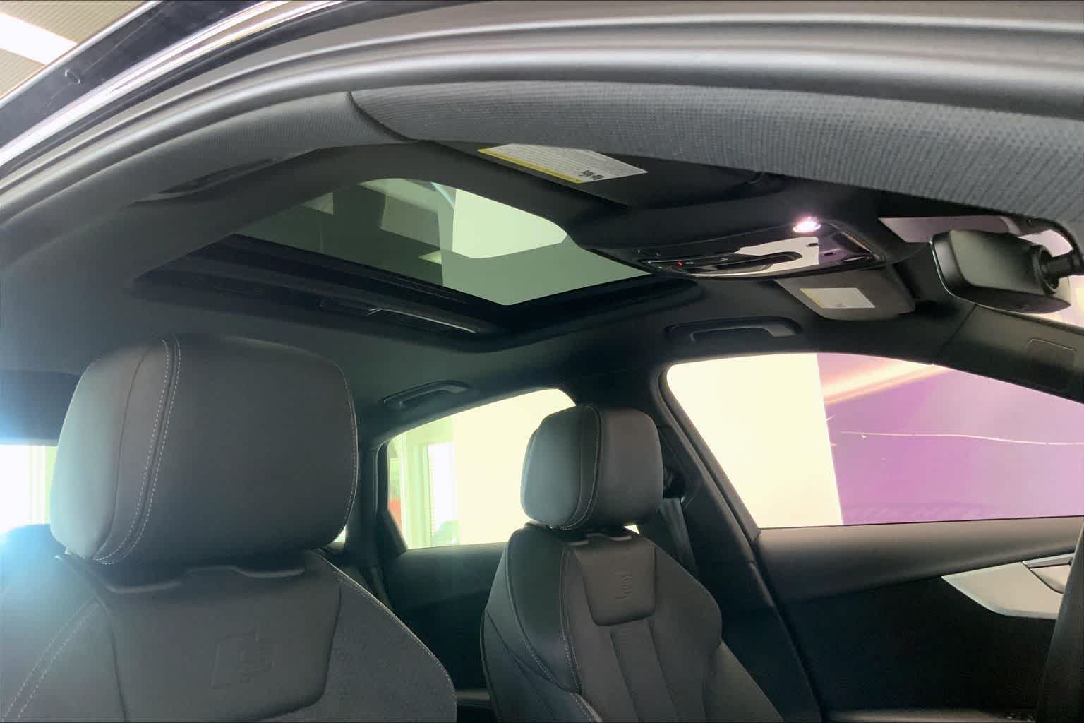 Thumbnail: 2023 Audi A4 - 27