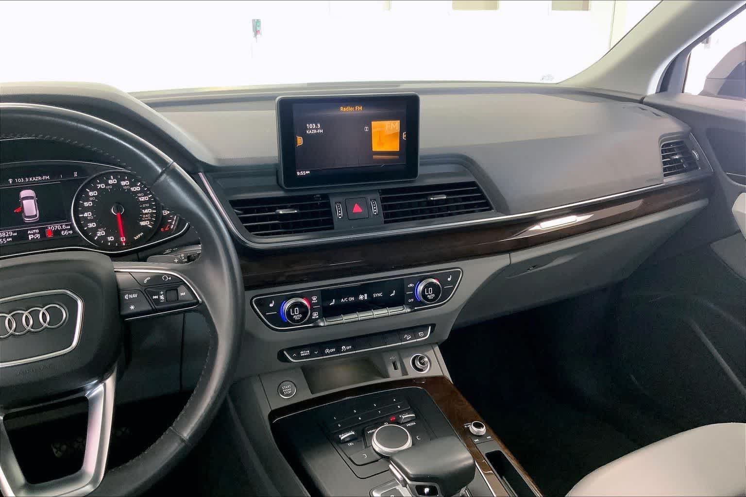 Thumbnail: 2019 Audi Q5 - 13