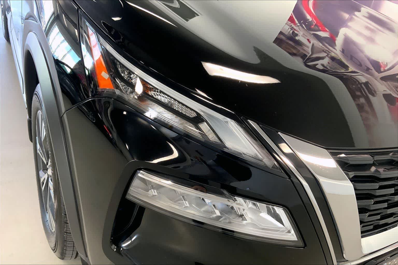 Thumbnail: 2023 Nissan Rogue - 26