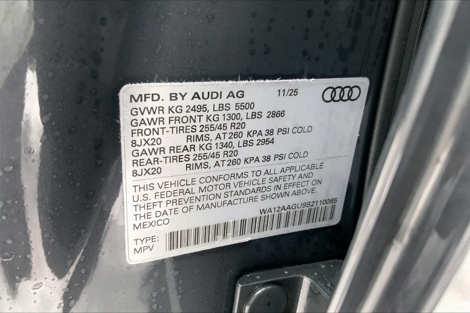 Thumbnail: 2025 Audi Q5 - 23