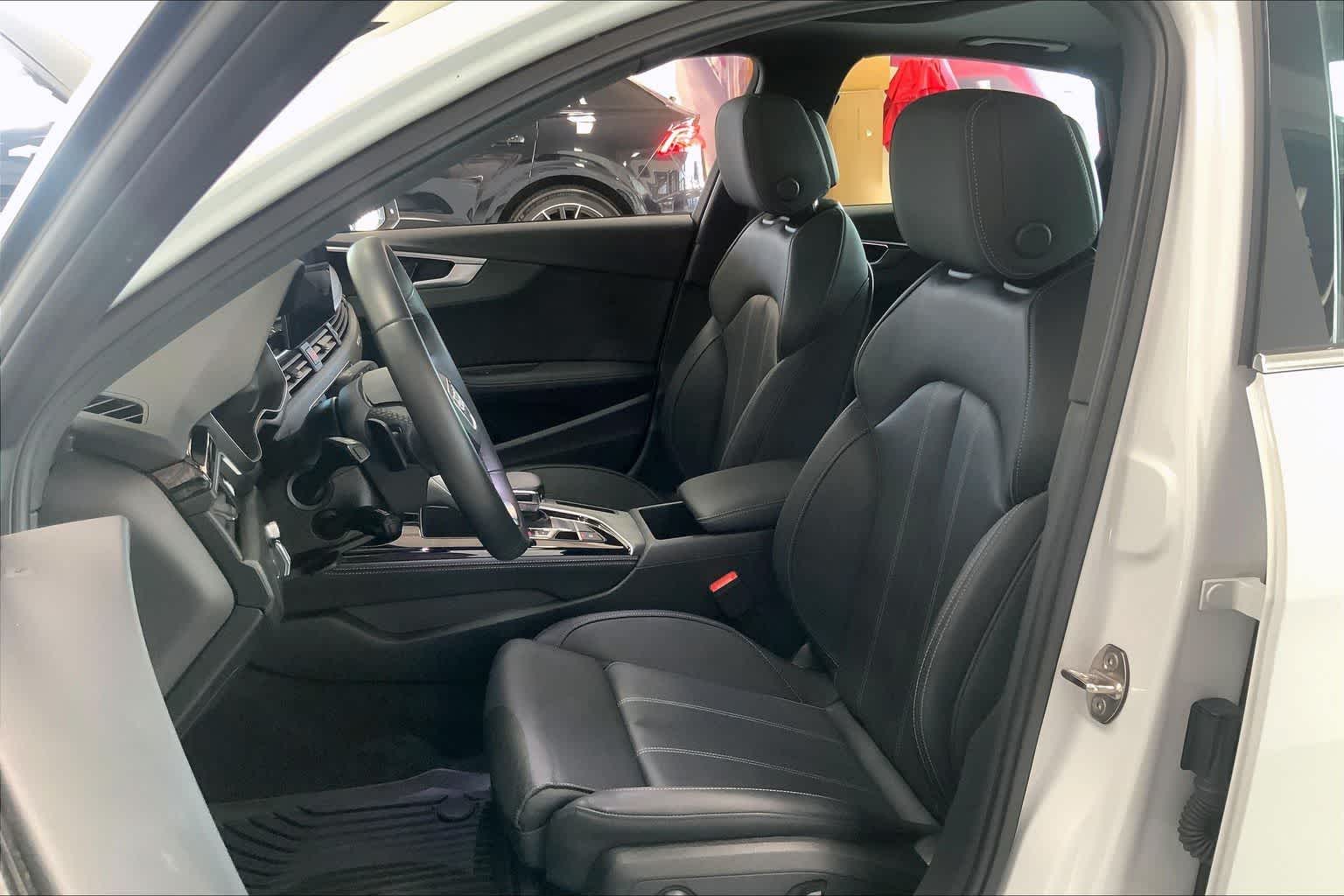 Thumbnail: 2023 Audi A4 - 9