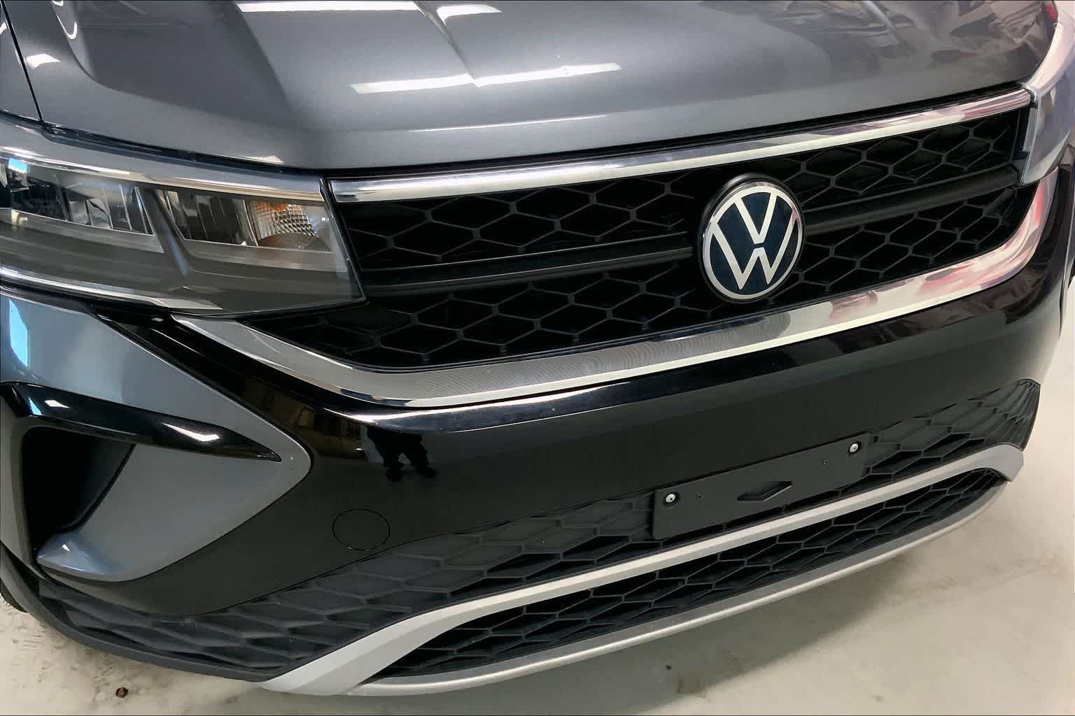 Thumbnail: 2023 Volkswagen Taos - 31