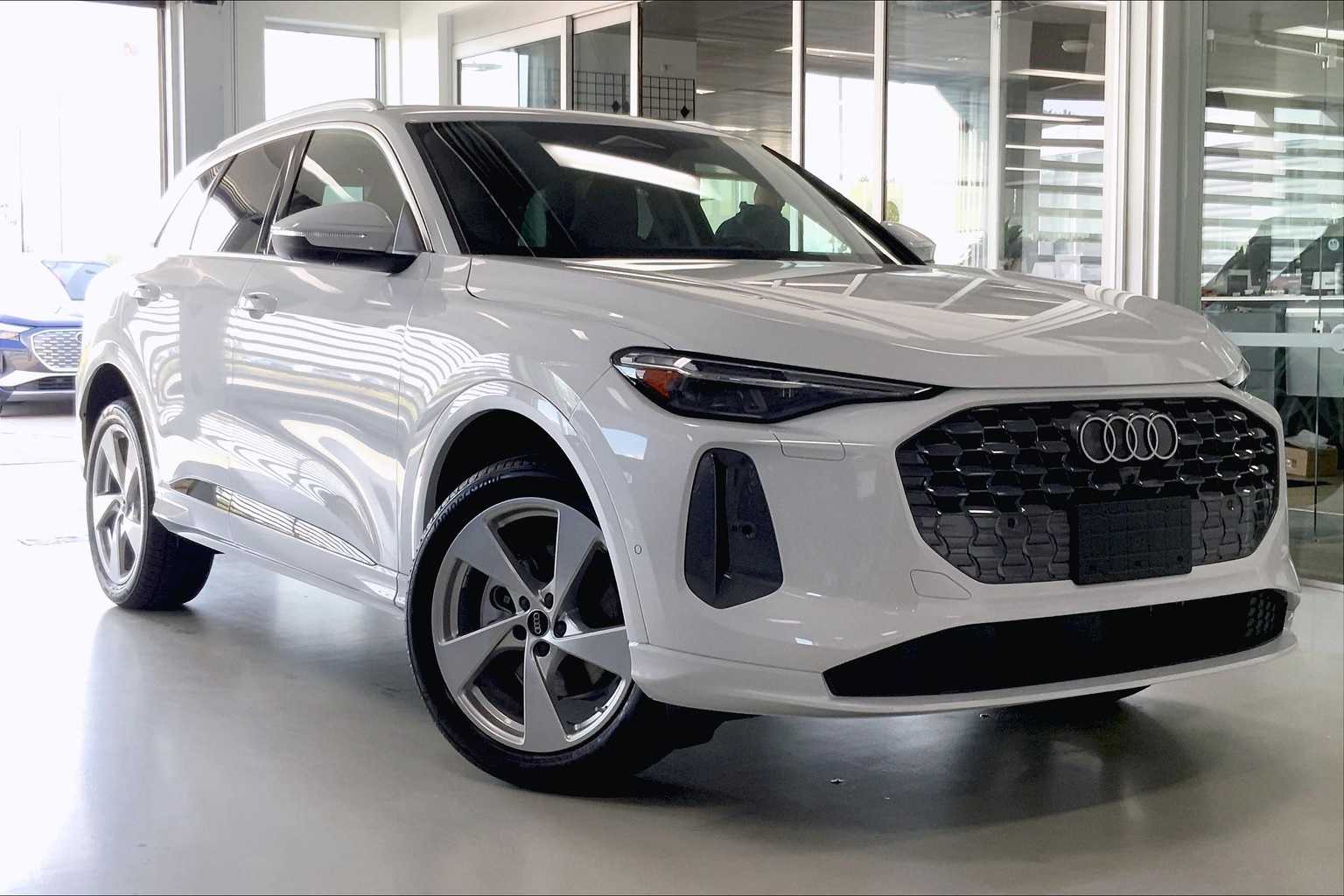 Thumbnail: 2025 Audi Q5 - 20