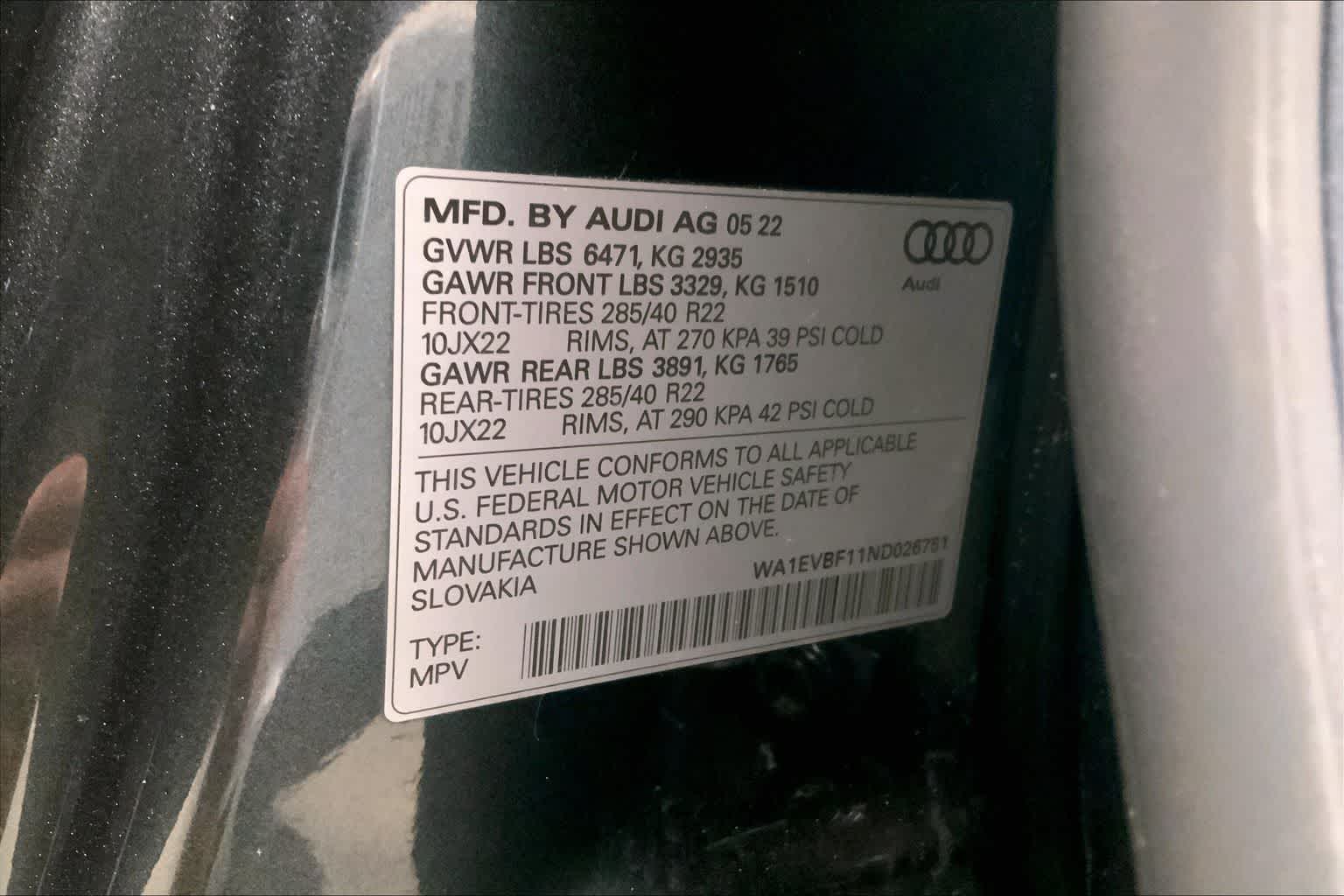 Thumbnail: 2022 Audi Q8 - 17