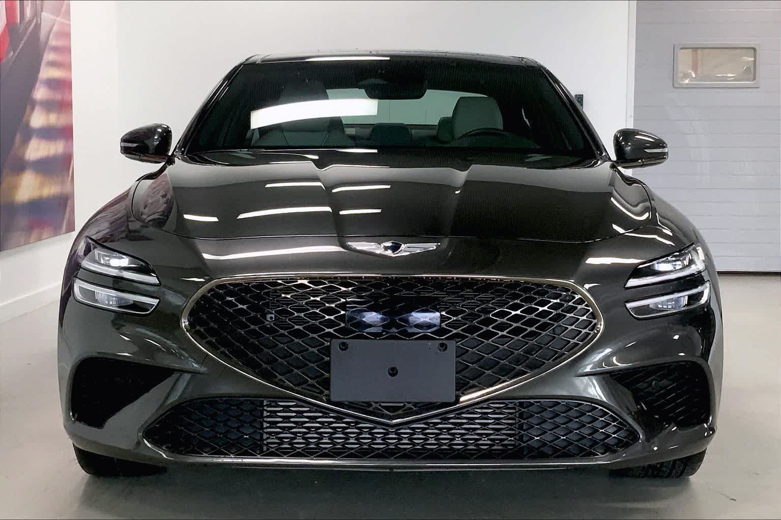 Thumbnail: 2023 Genesis G70 - 6