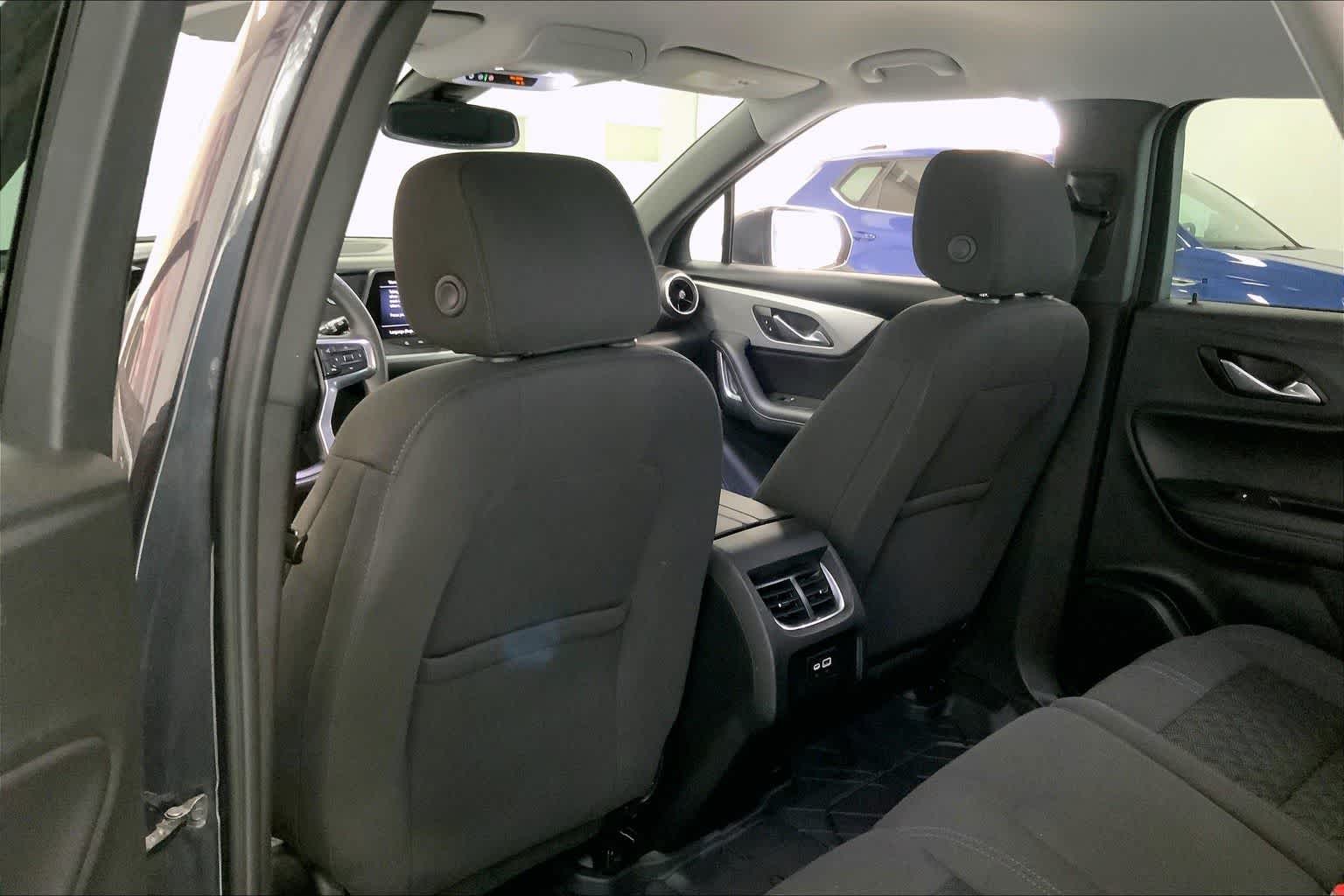 Thumbnail: 2022 Chevrolet Blazer - 11