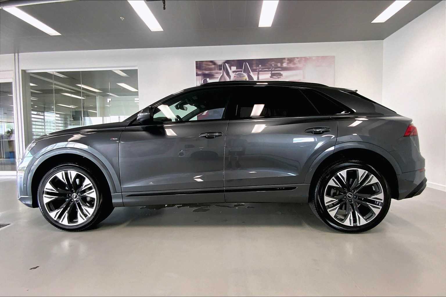 2025 Audi Q8 line Premium Plus photo 3
