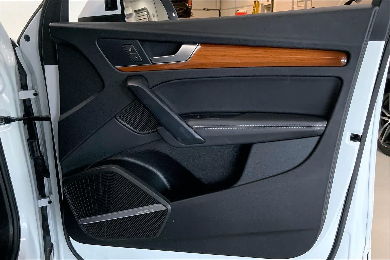 Thumbnail: 2023 Audi Q5 - 26