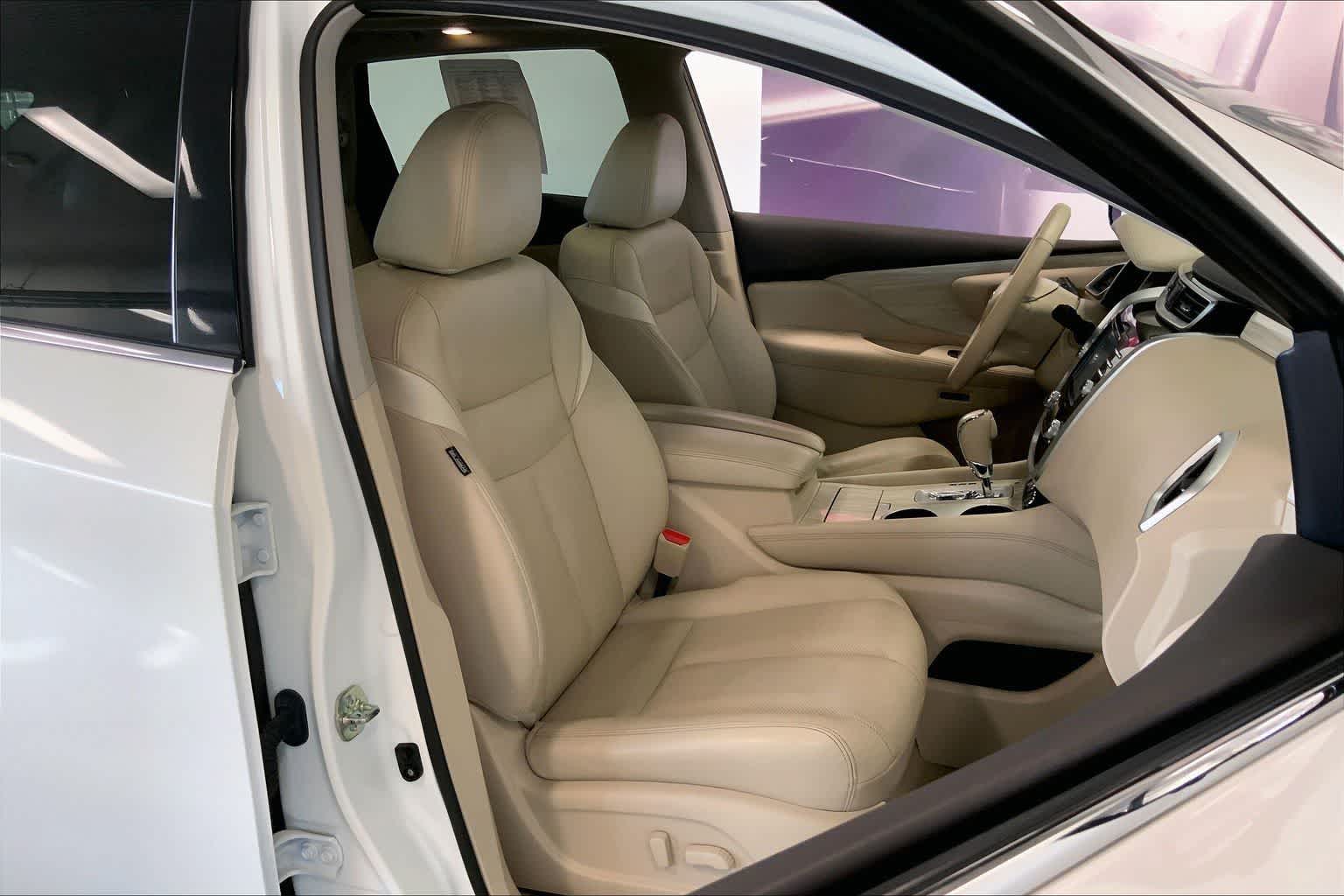 Thumbnail: 2015 Nissan Murano - 12