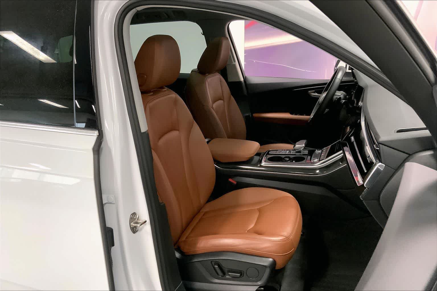 Thumbnail: 2022 Audi Q7 - 11