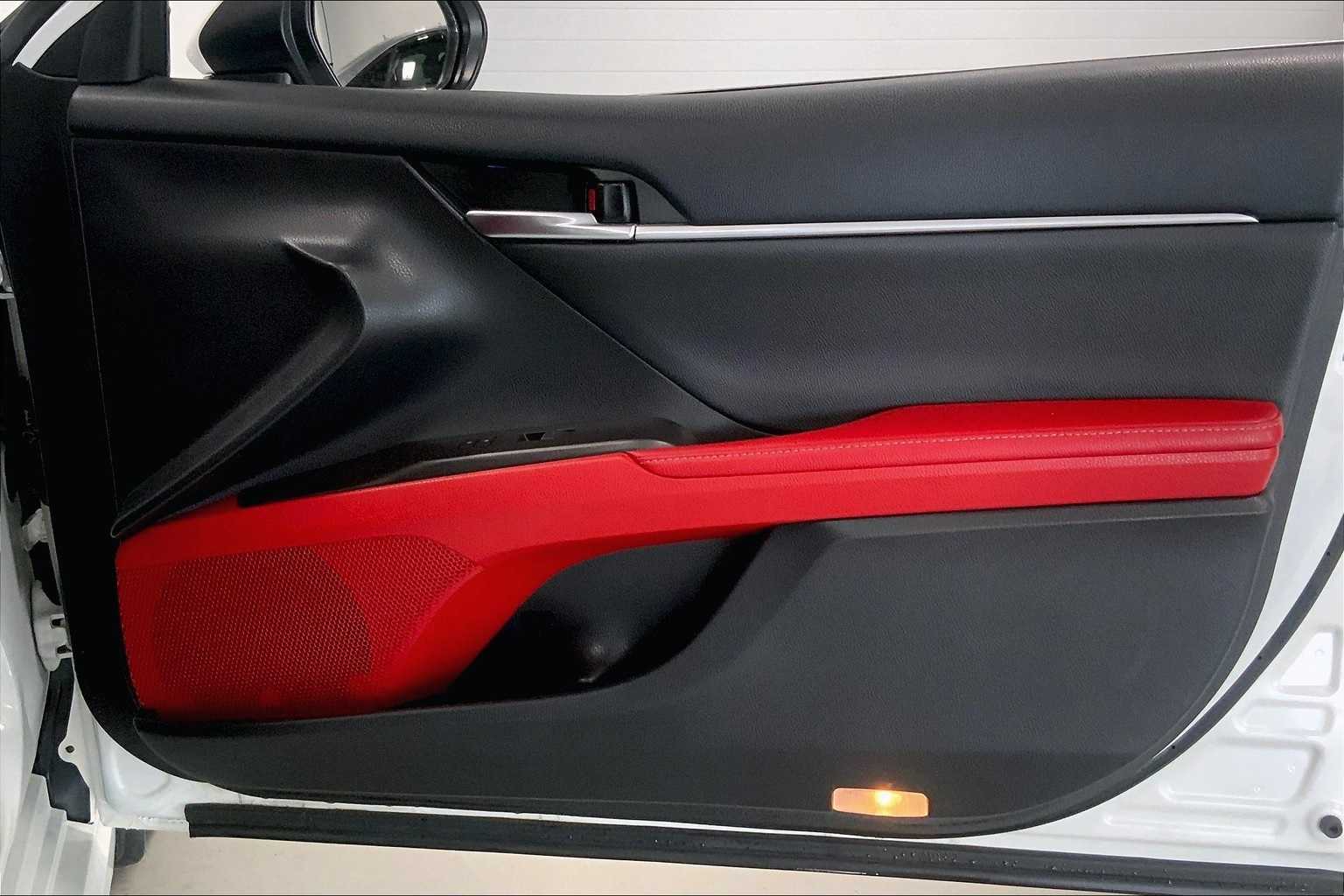 Thumbnail: 2022 Toyota Camry - 25