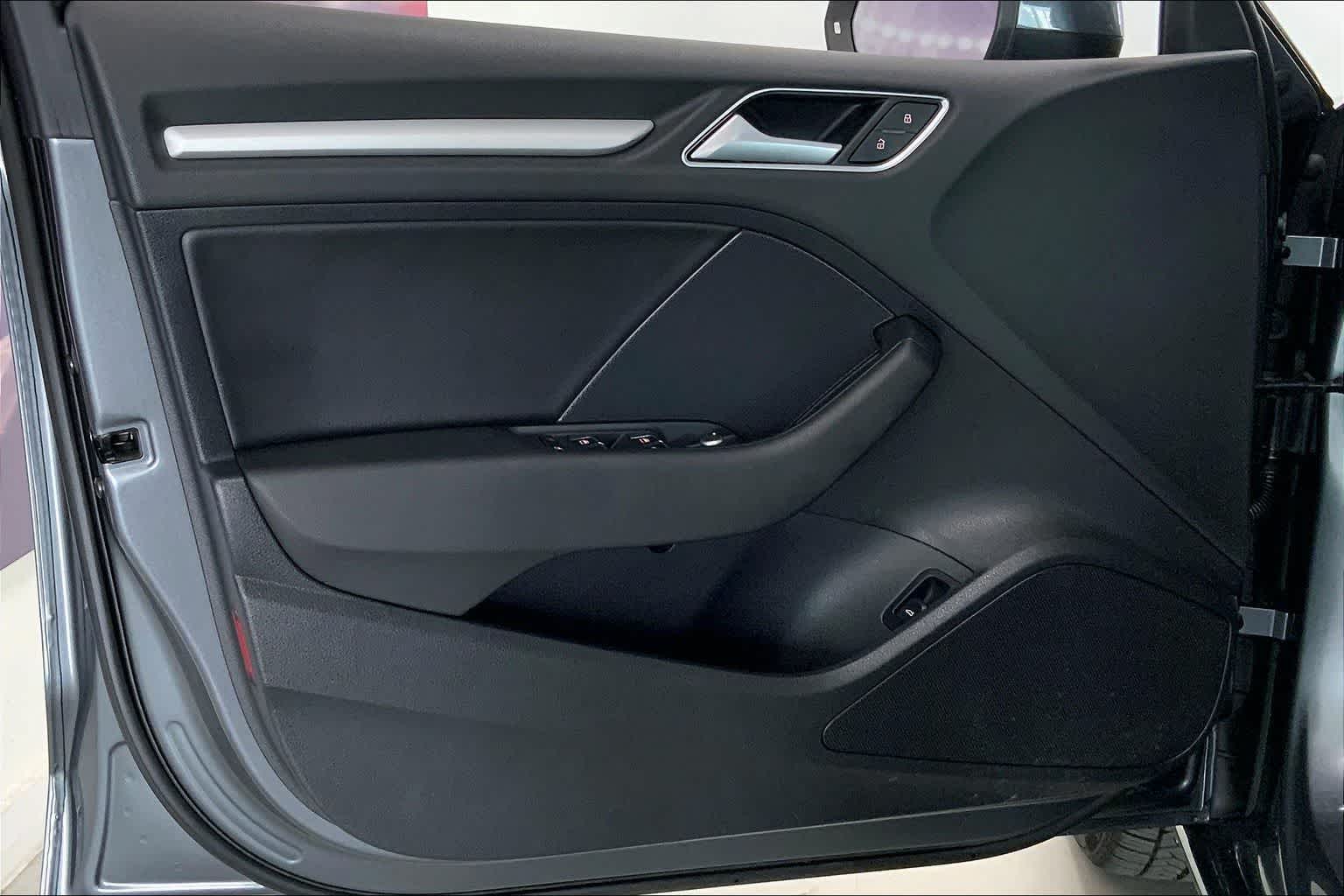 Thumbnail: 2016 Audi A3 - 24