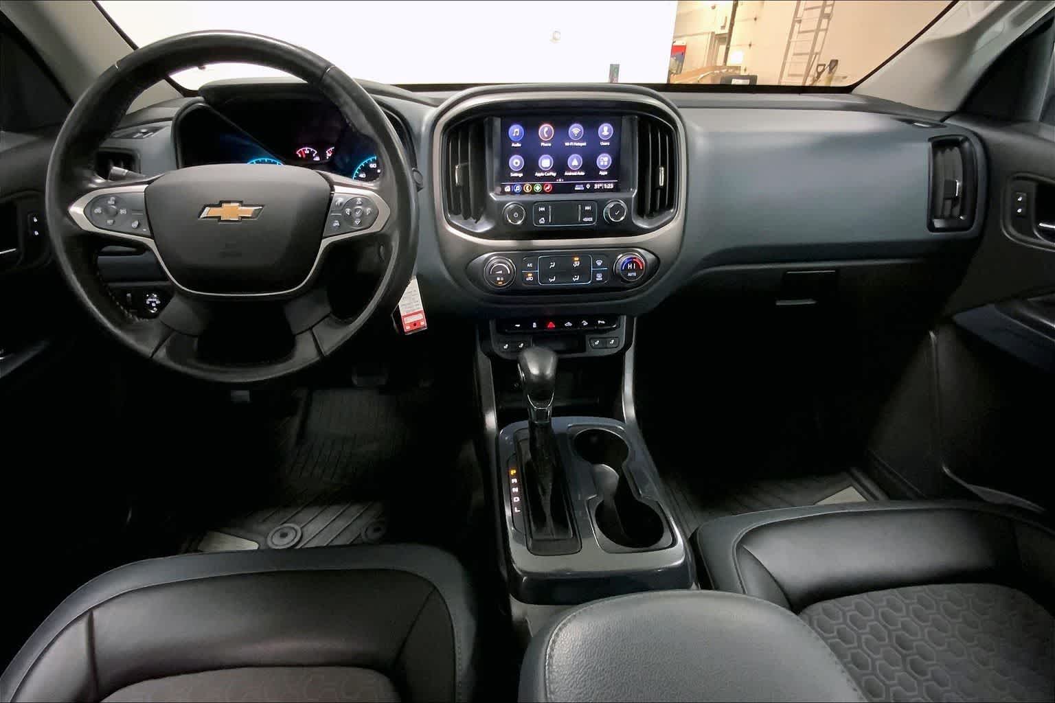 Thumbnail: 2022 Chevrolet Colorado - 10