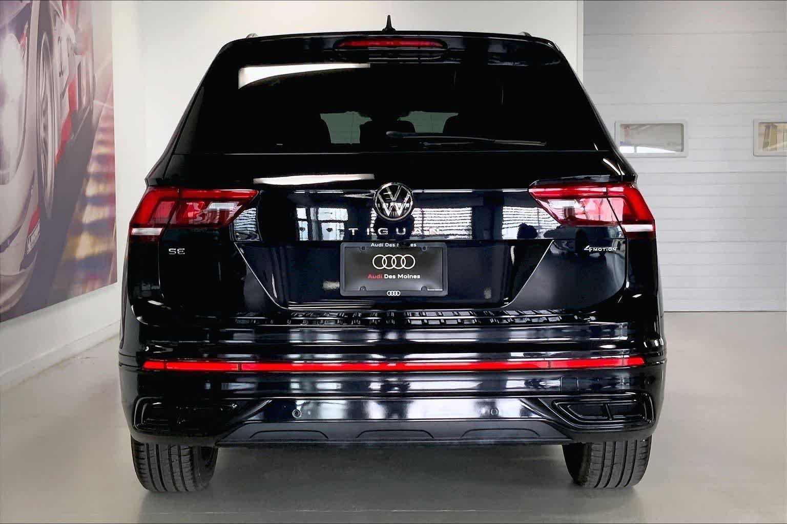 Thumbnail: 2022 Volkswagen Tiguan - 5