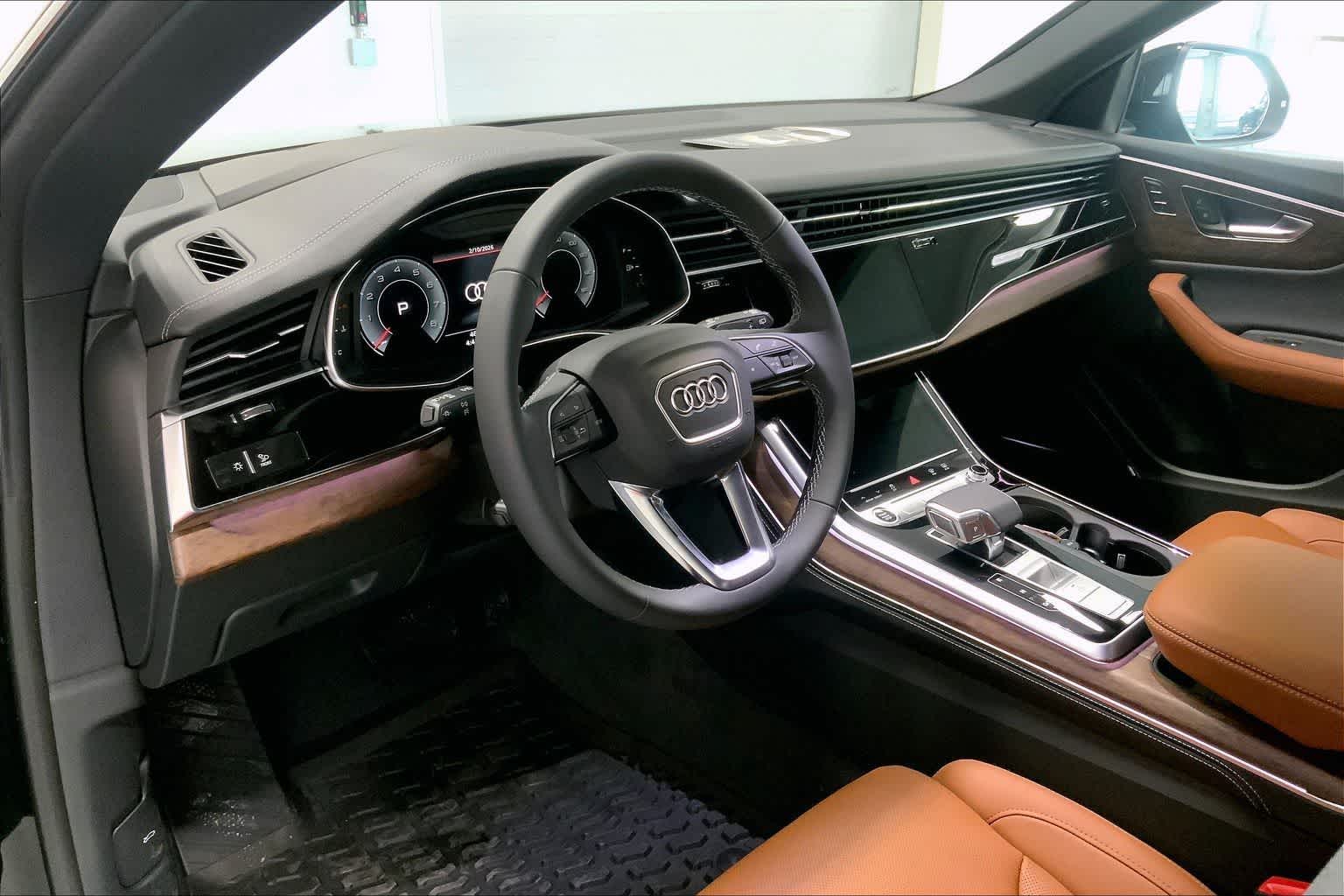 Thumbnail: 2026 Audi Q8 - 2