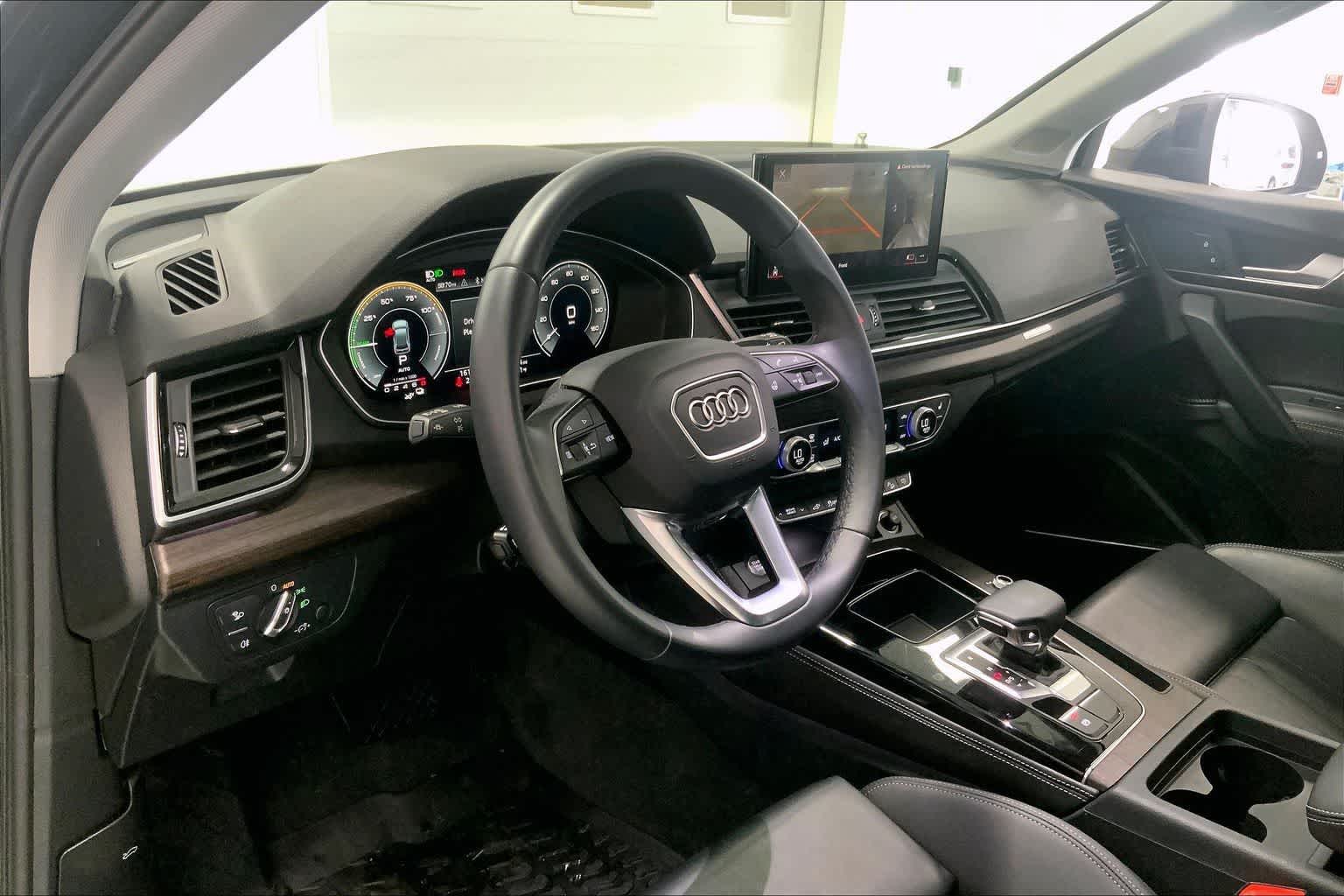 Thumbnail: 2025 Audi Q5 - 2