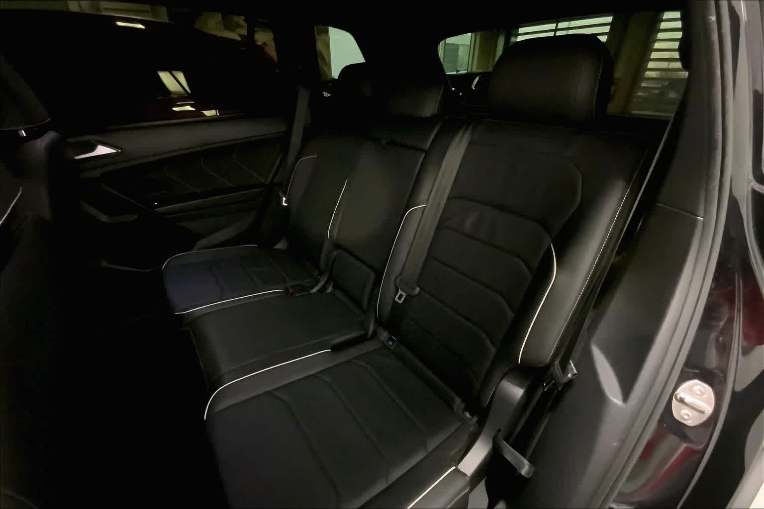 Thumbnail: 2023 Volkswagen Tiguan - 28