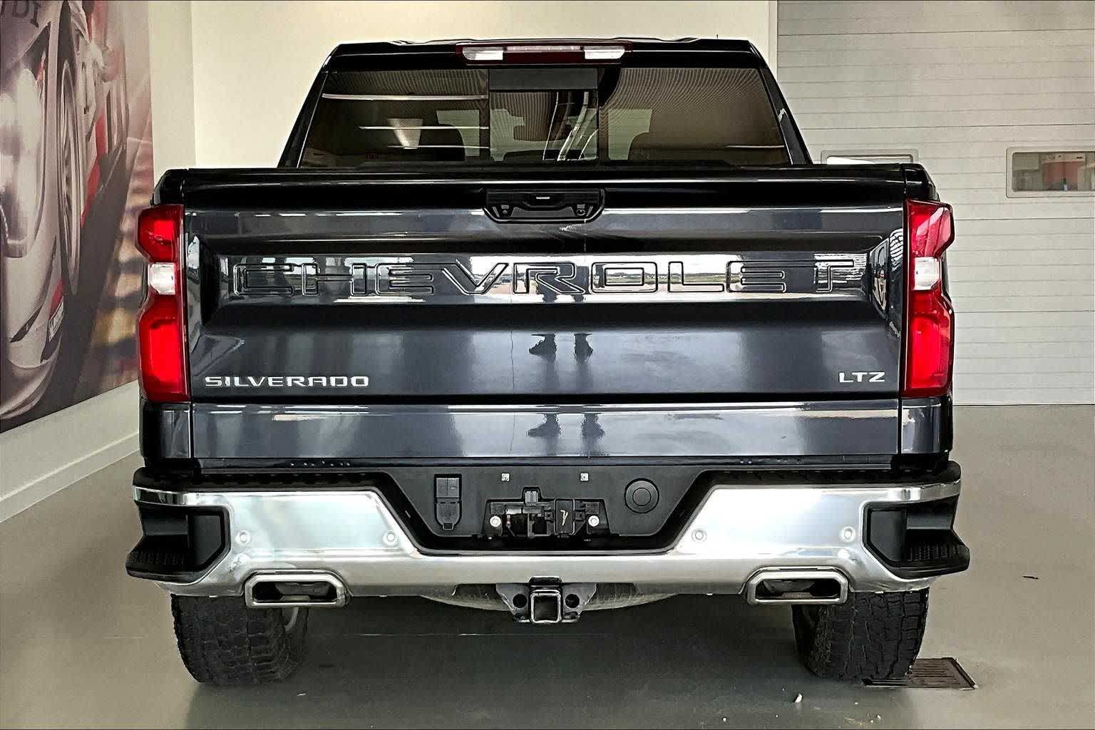 Thumbnail: 2022 Chevrolet Silverado 1500 - 5
