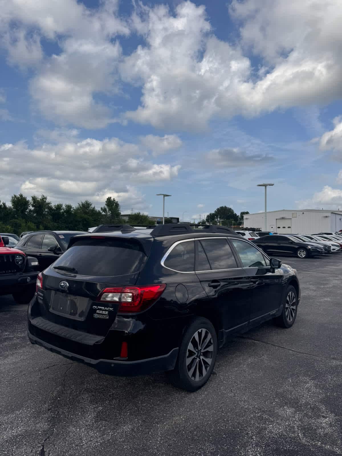 Thumbnail: 2017 Subaru Outback - 7