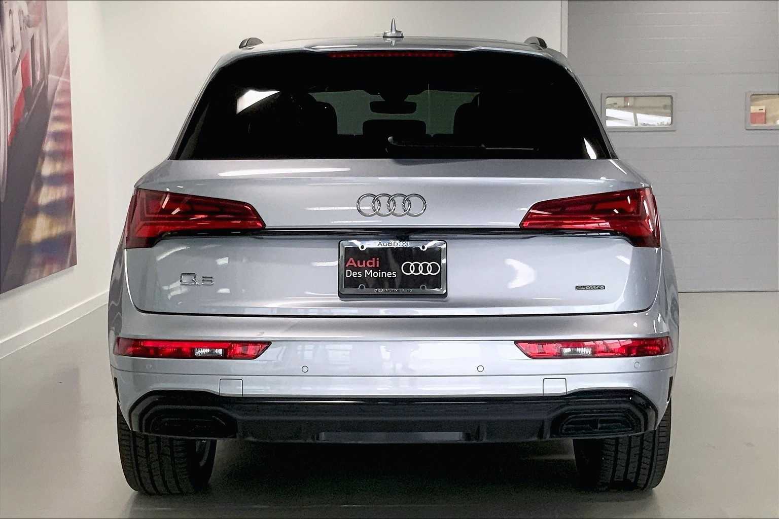 Thumbnail: 2025 Audi Q5 - 5