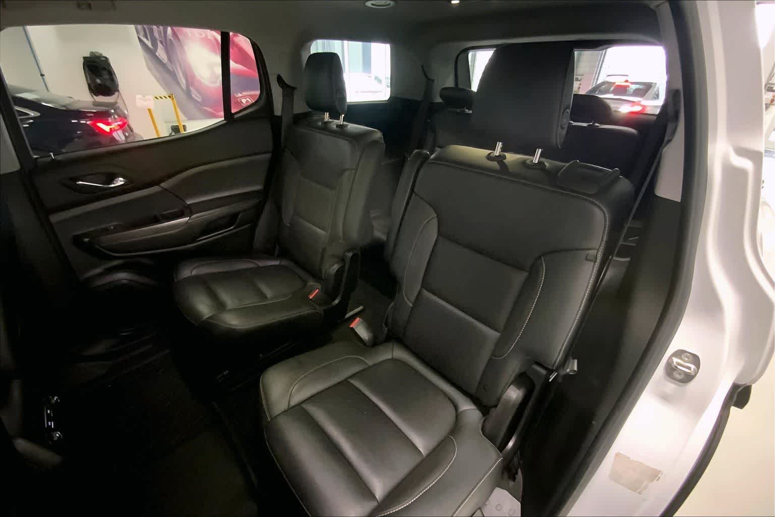 Thumbnail: 2019 GMC Acadia - 27