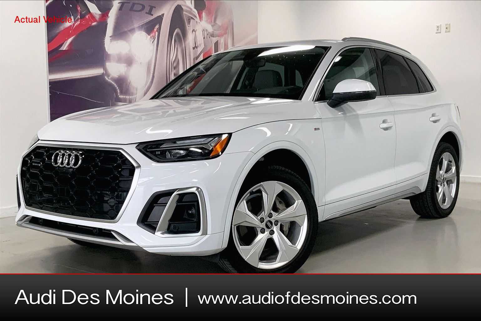 Thumbnail: 2022 Audi Q5 - 1