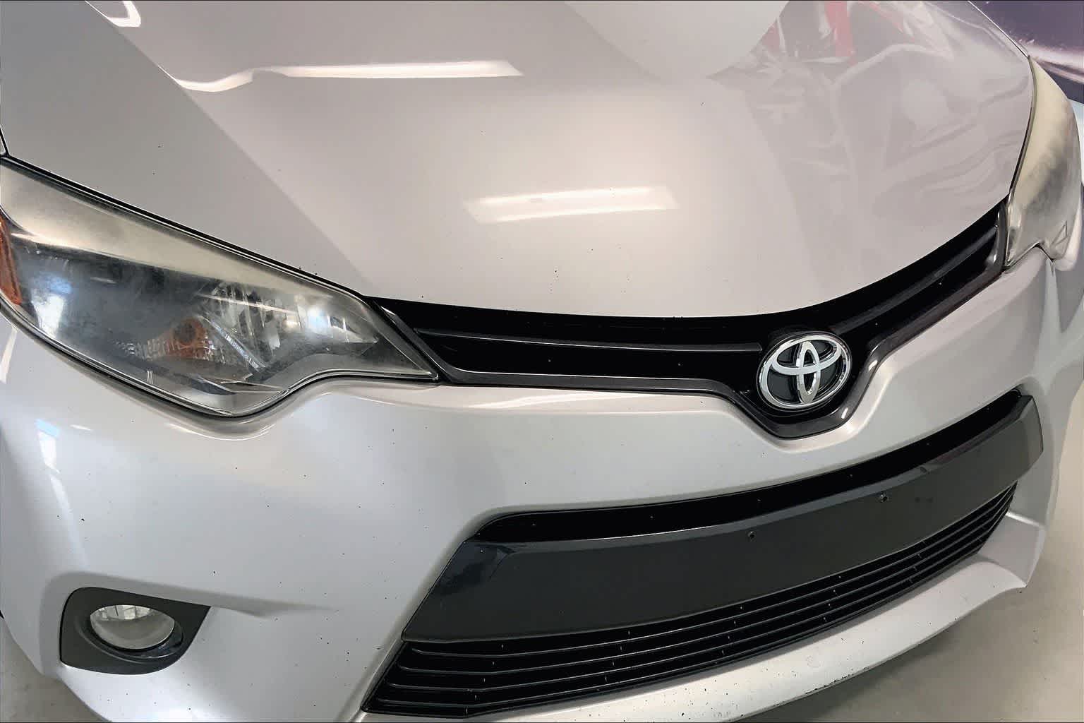 Thumbnail: 2015 Toyota Corolla - 27