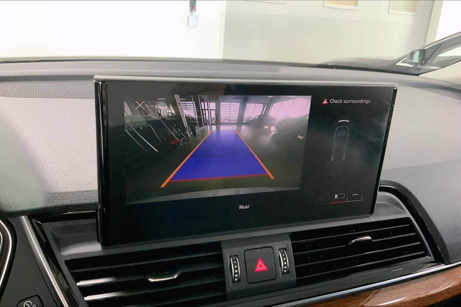 Thumbnail: 2023 Audi Q5 - 23