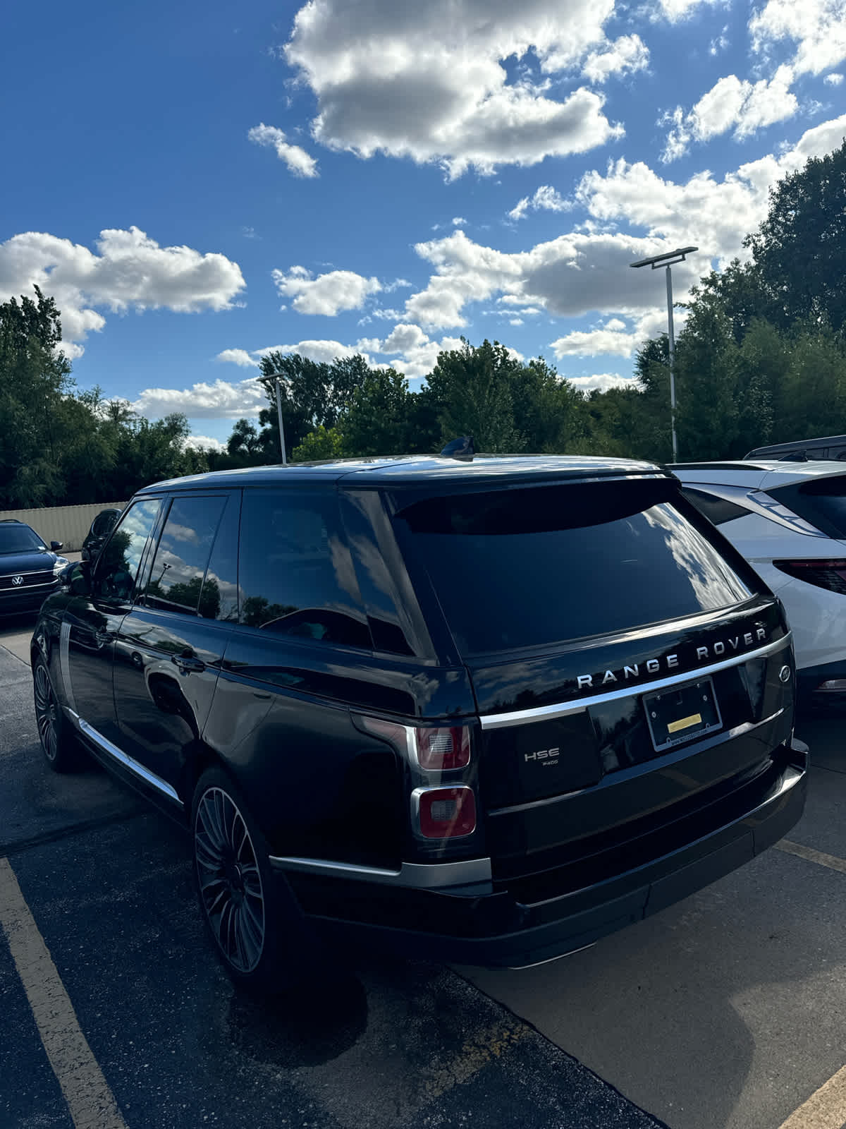 Thumbnail: 2021 Land Rover Range Rover - 3