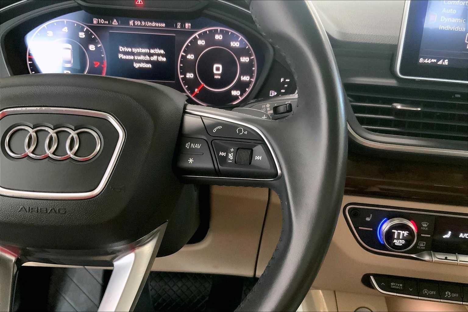 Thumbnail: 2020 Audi Q5 - 23