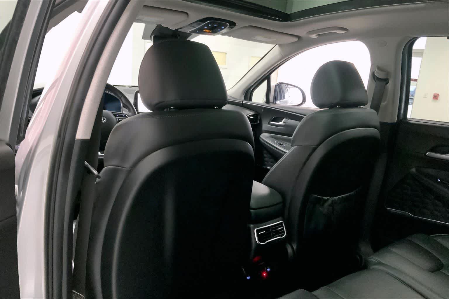 Thumbnail: 2023 Hyundai Santa Fe - 11