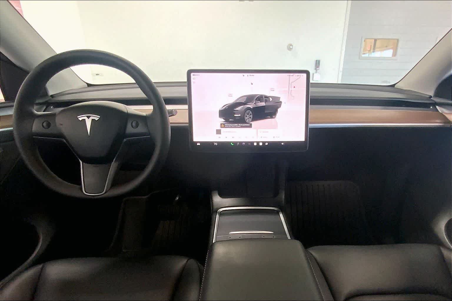 Thumbnail: 2024 Tesla Model Y - 9