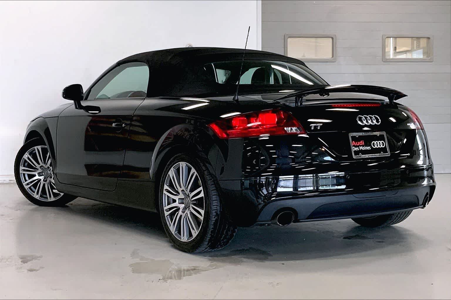Thumbnail: 2011 Audi TT - 4