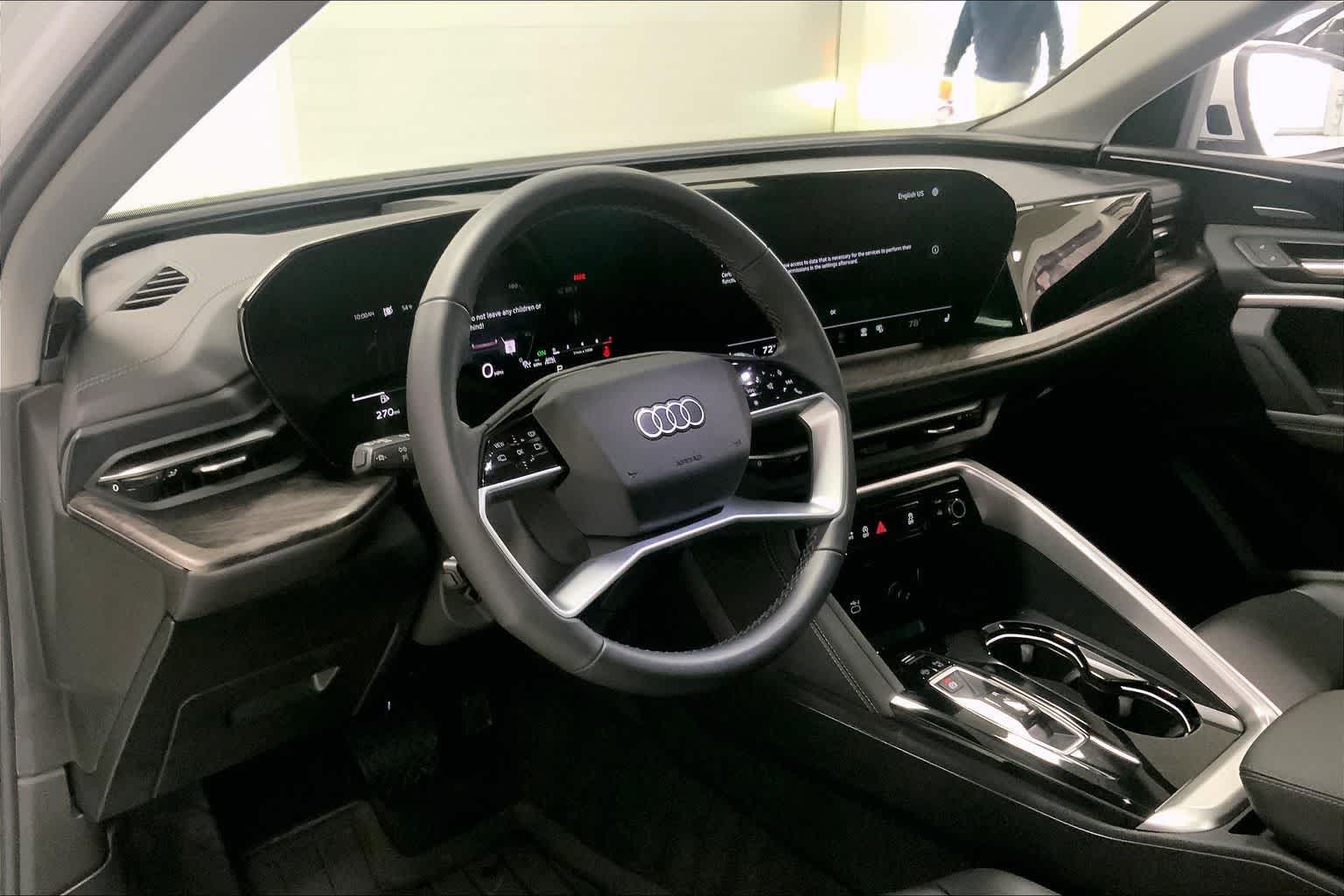 Thumbnail: 2025 Audi Q5 - 2