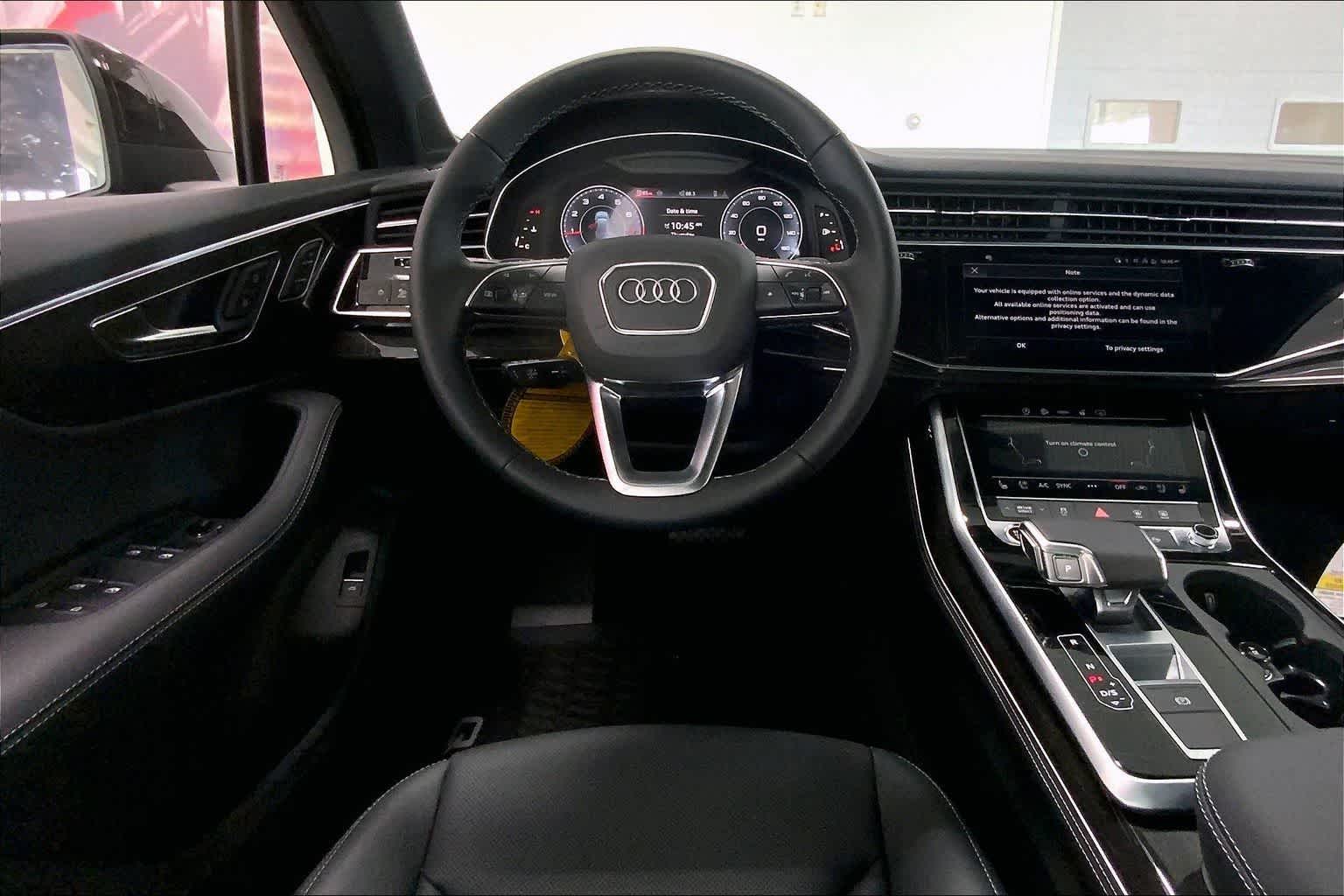Thumbnail: 2026 Audi Q7 - 14