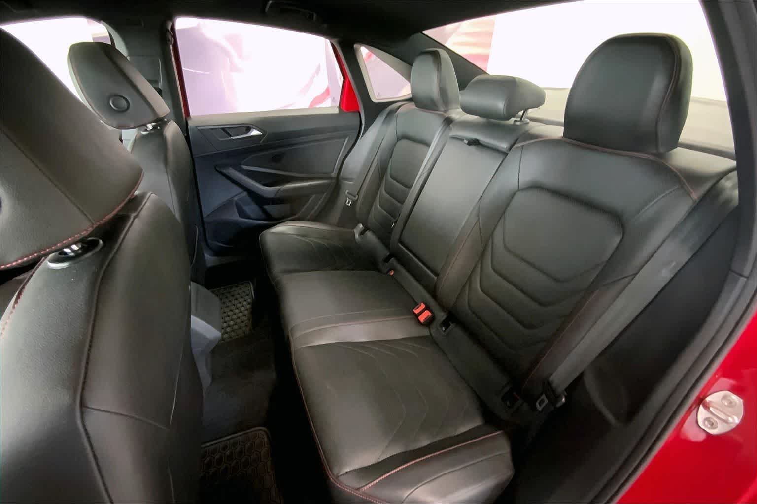 Thumbnail: 2019 Volkswagen Jetta - 26