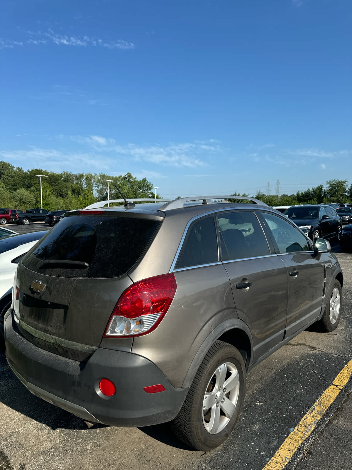 Thumbnail: 2012 Chevrolet Captiva Sport - 3