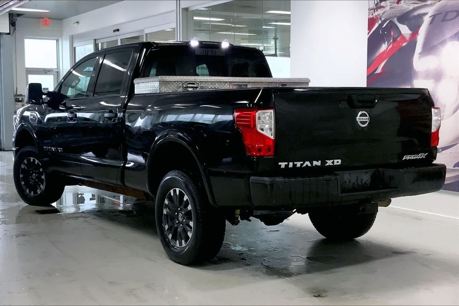 Thumbnail: 2017 Nissan Titan - 4