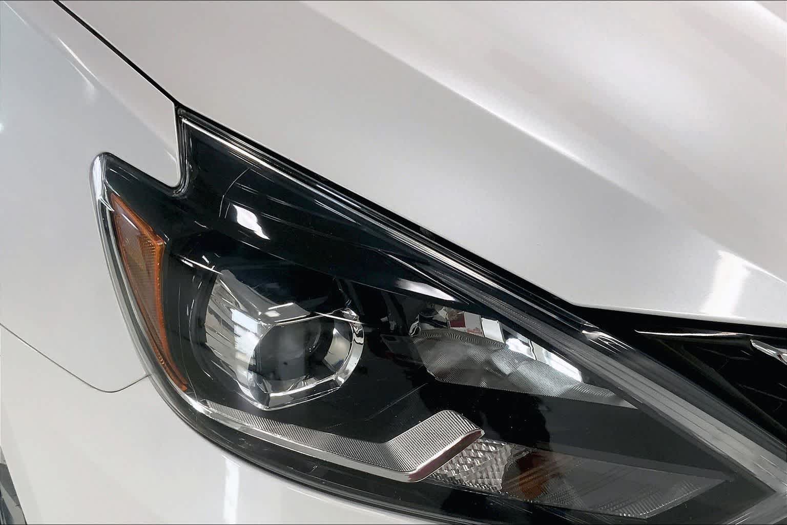 Thumbnail: 2018 Nissan Sentra - 29