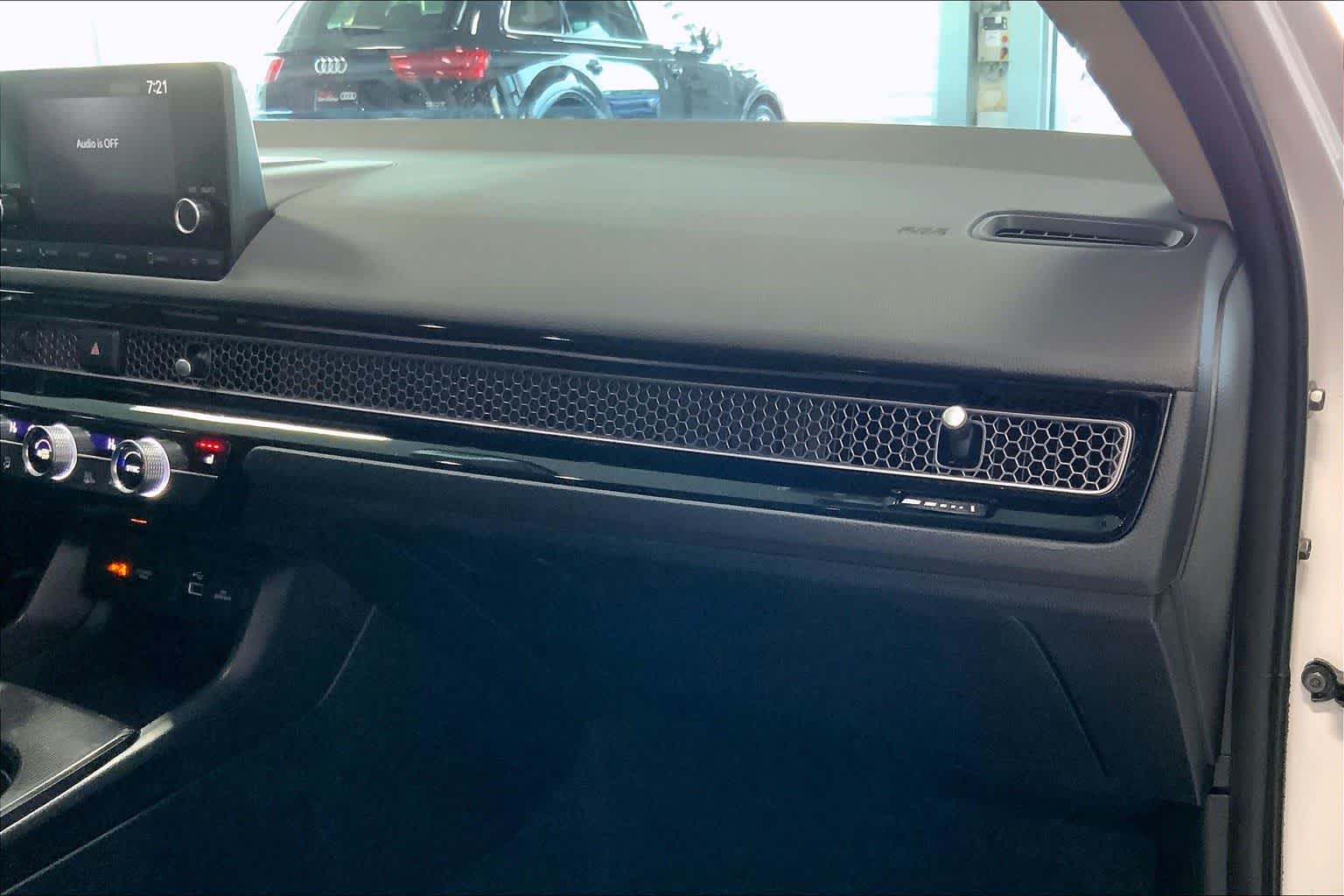 Thumbnail: 2022 Honda Civic - 23