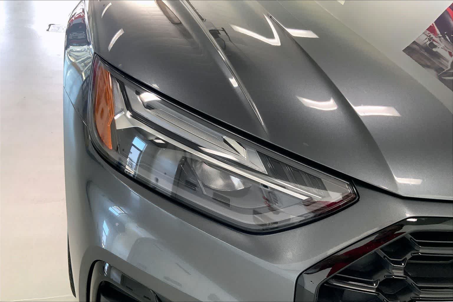 Thumbnail: 2023 Audi Q5 - 28