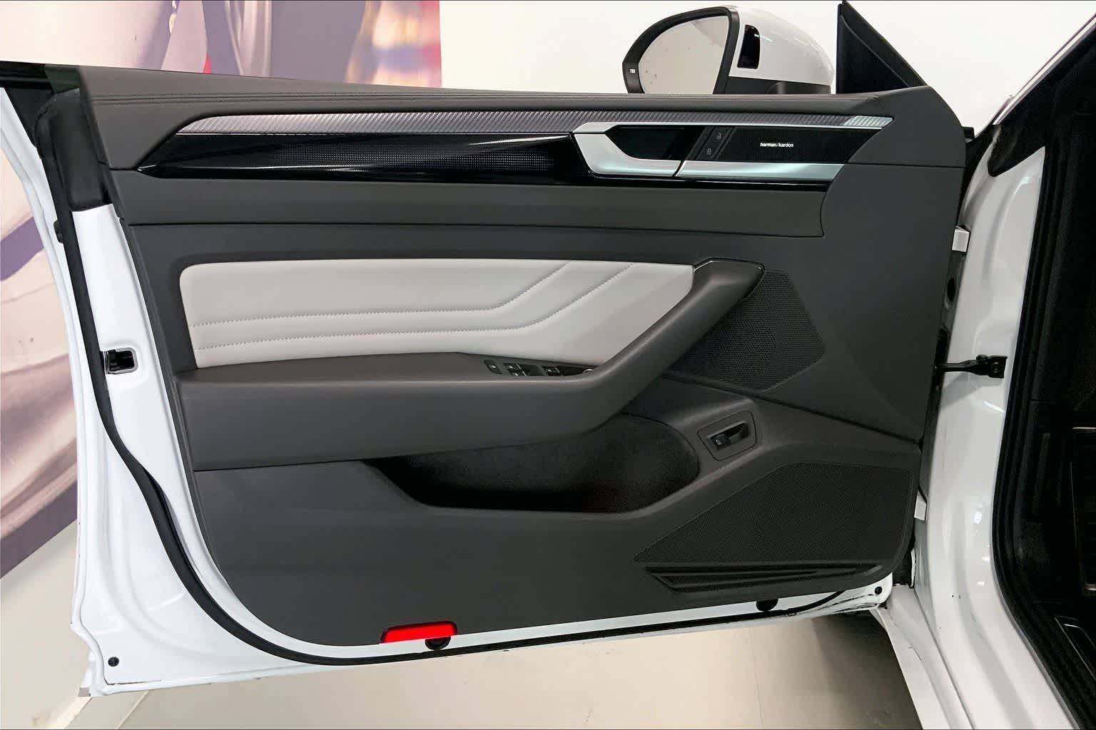 Thumbnail: 2023 Volkswagen Arteon - 24