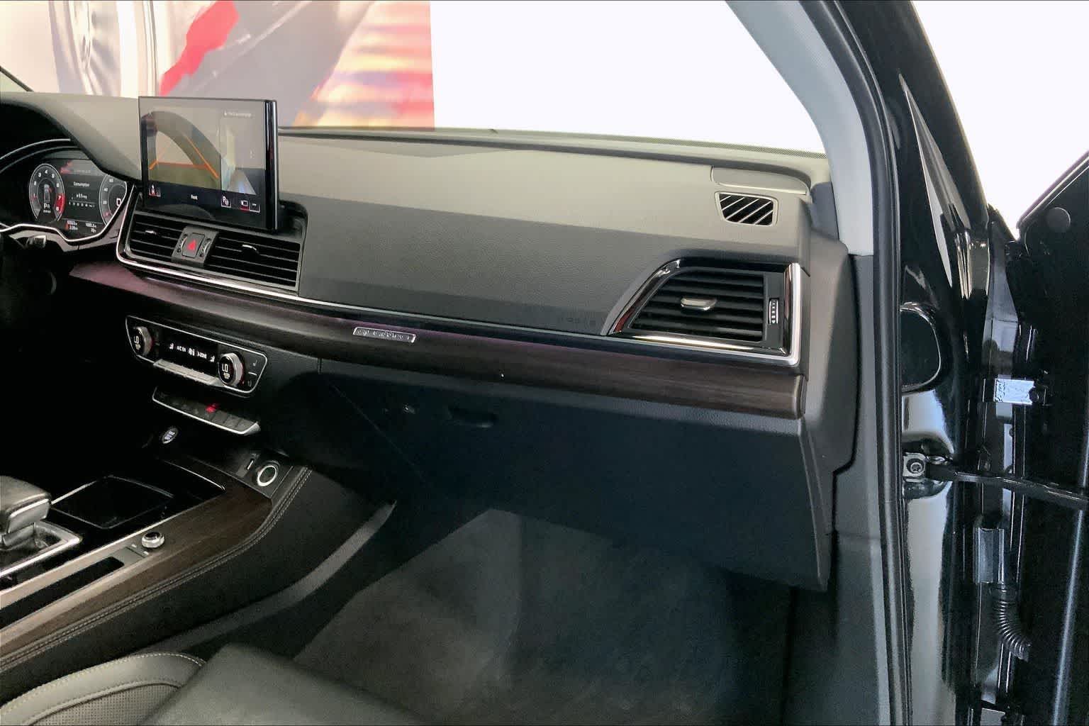 Thumbnail: 2021 Audi Q5 - 20