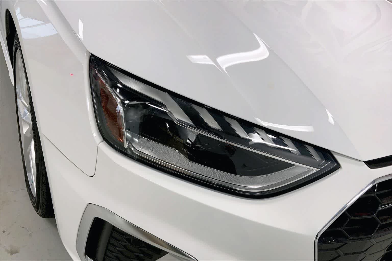 Thumbnail: 2022 Audi A4 - 28