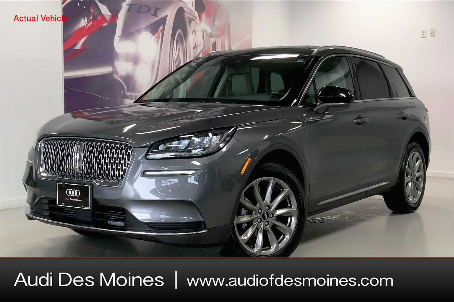 Thumbnail: 2022 Lincoln Corsair - 1