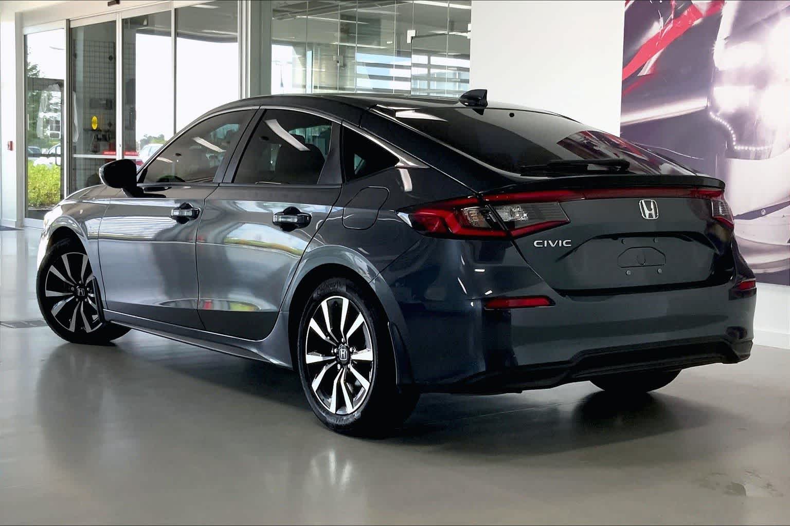 Thumbnail: 2024 Honda Civic - 4