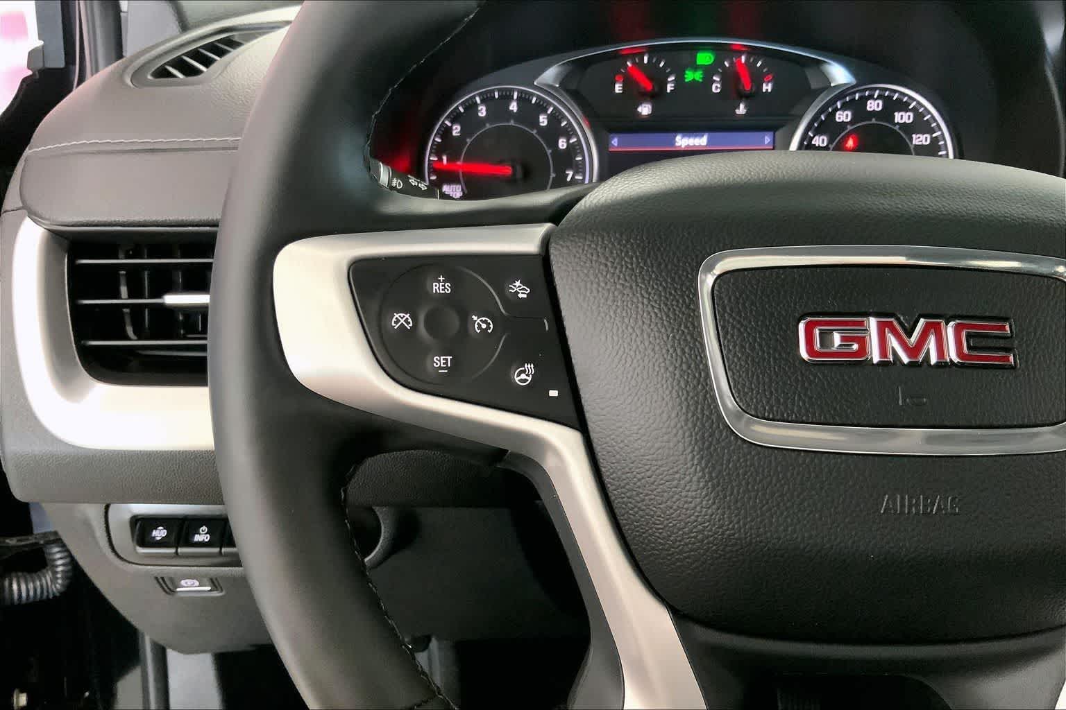 Thumbnail: 2023 GMC Terrain - 21