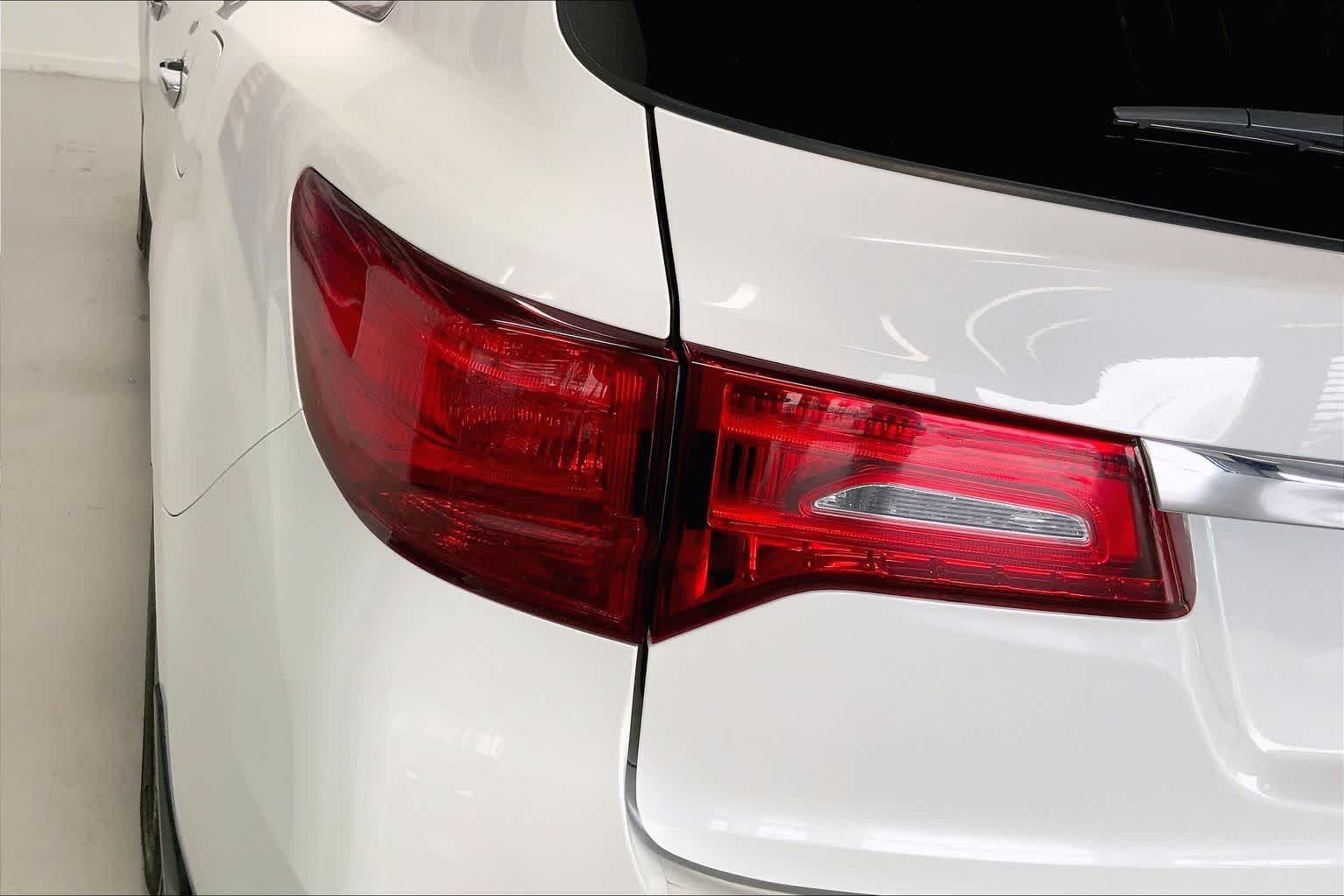 Thumbnail: 2020 Acura MDX - 30